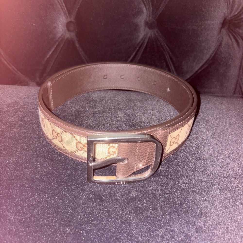 Brand new with box and dustbag Gucci unisex belt GG logo Leather Belt size 80 - Picture 2 of 9